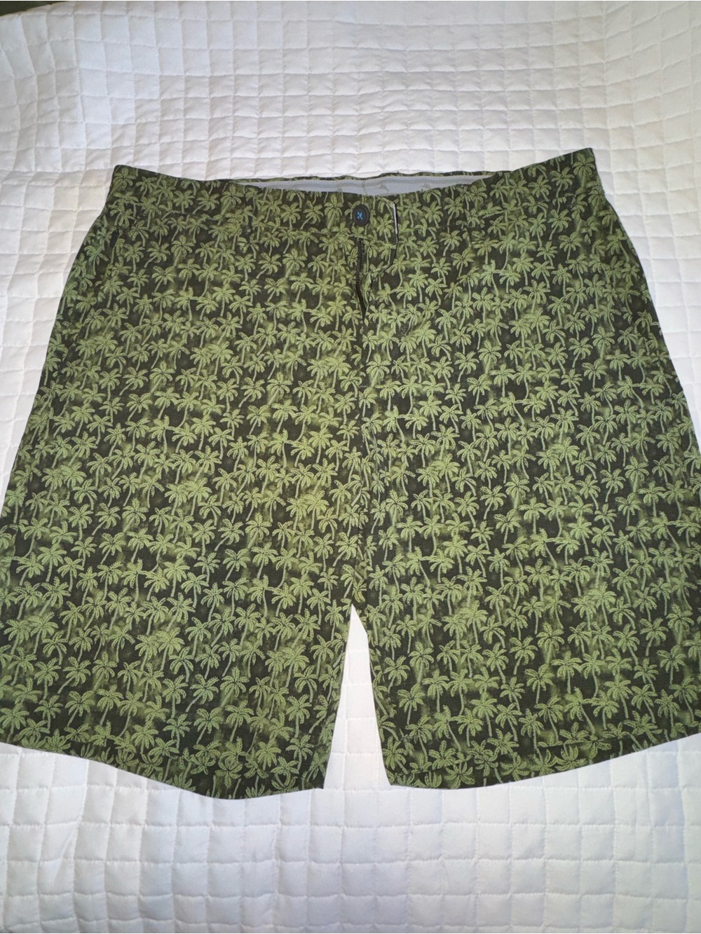 Men’s Tommy Bahama Olive and Dark Green Palm-Pattern Hybrid Shorts
